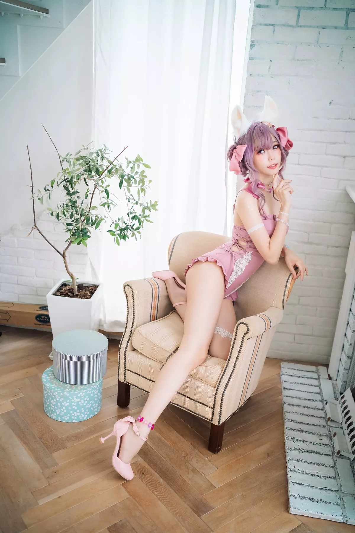 Xgyw.Org_Coser妹子Ely_eee-Original Swimsuit主题性感粉红连体衣+黑色内衣完美诱惑写真114P