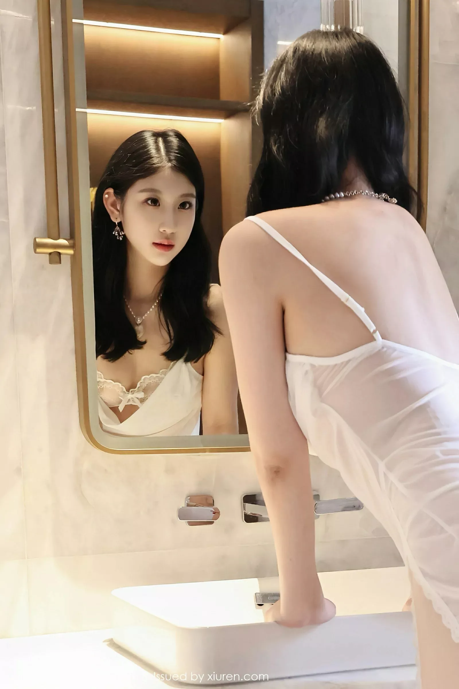 Xgyw.Org_[XiuRen秀人网]No.10609_模特小芭乐性感白色吊带睡裙配白色丝袜秀曼妙身材诱惑写真79P