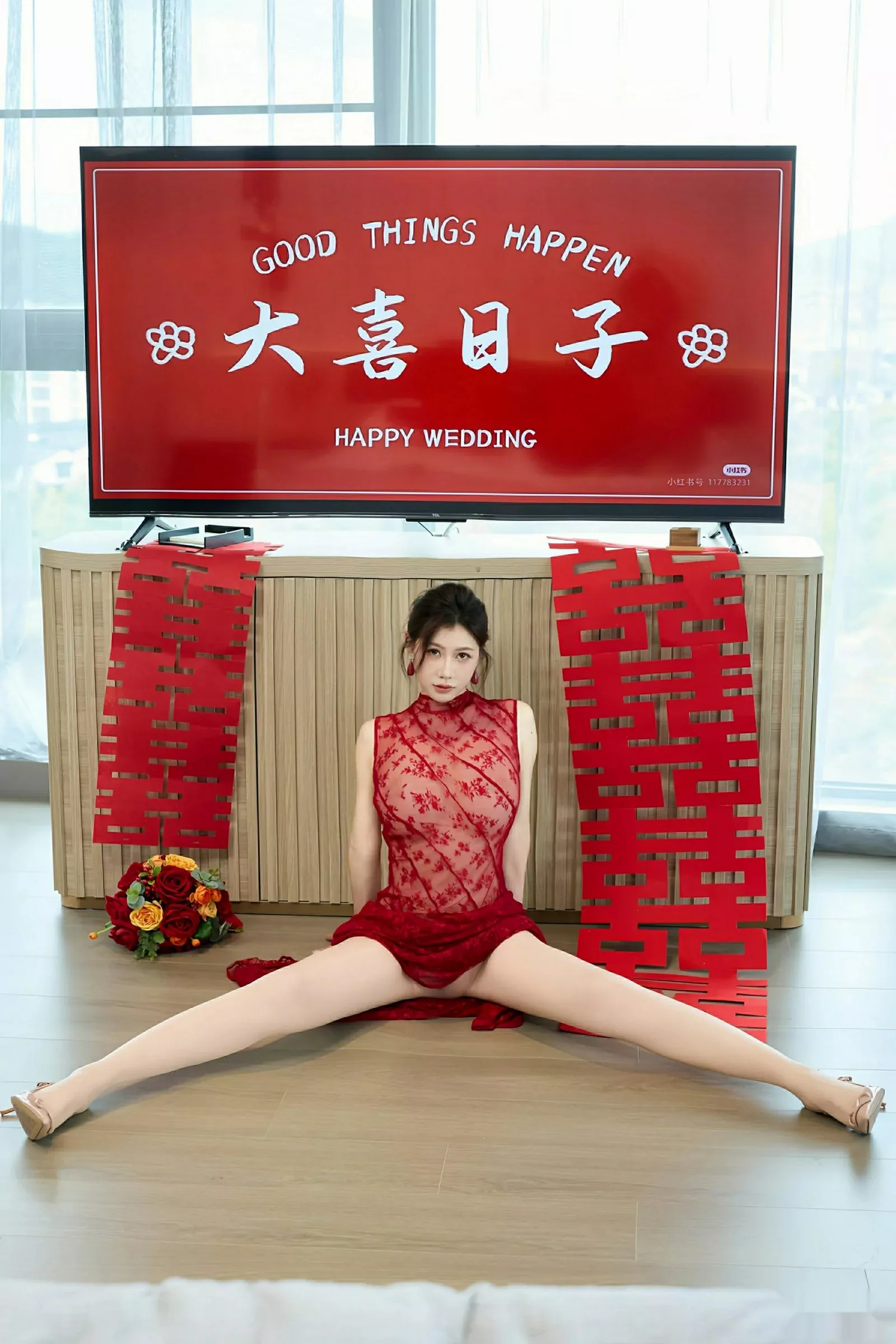 Xgyw.Org_[XiuRen秀人网]No.10578_模特尹甜甜性感红色新娘晨袍配肉色丝袜秀完美身材迷人诱惑写真69P
