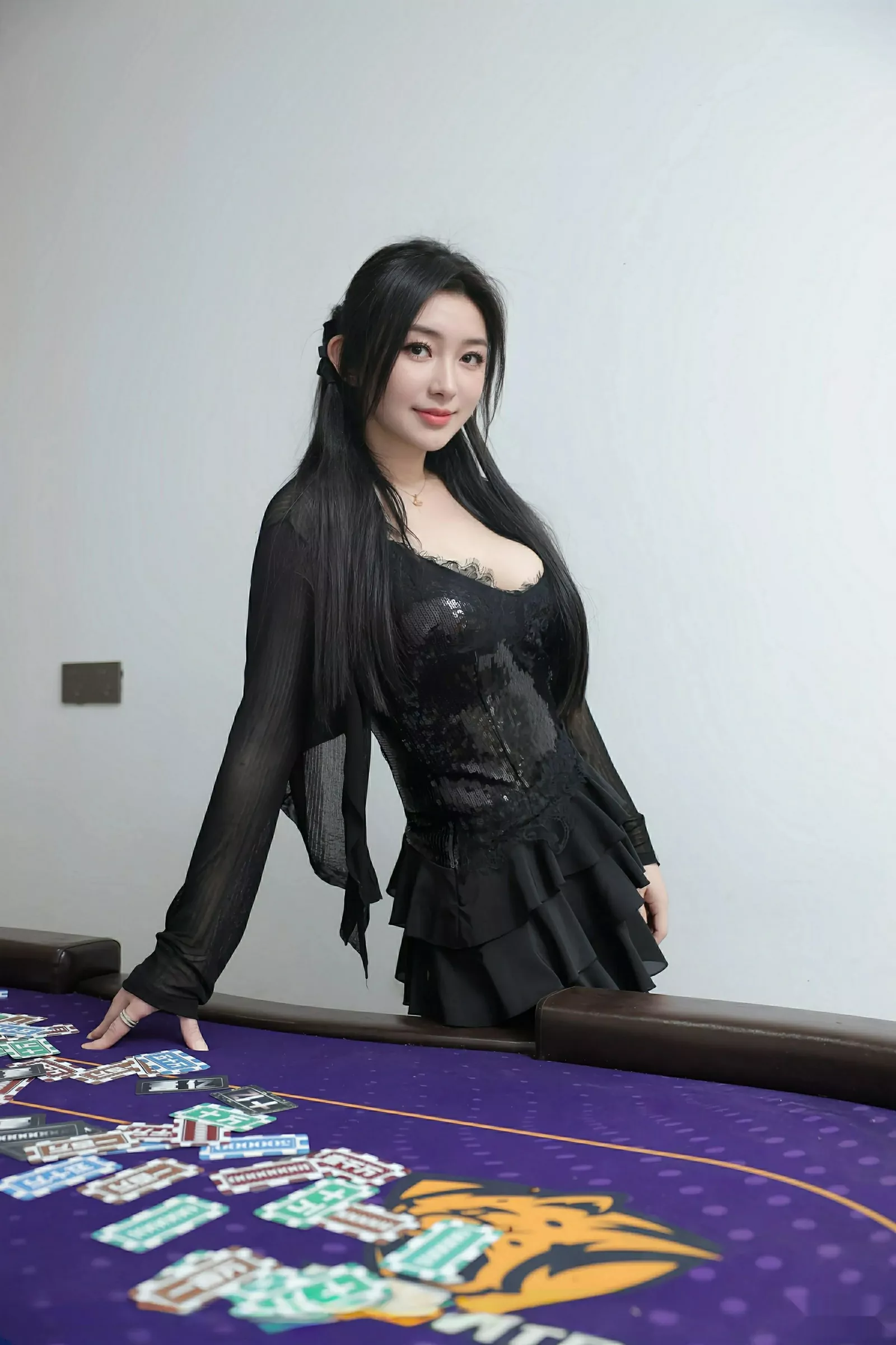 Xgyw.Org_[XiuRen秀人网]No.10592_模特苏一诺性感黑色情趣内衣配黑丝吊袜秀曼妙身姿惹火诱惑写真80P