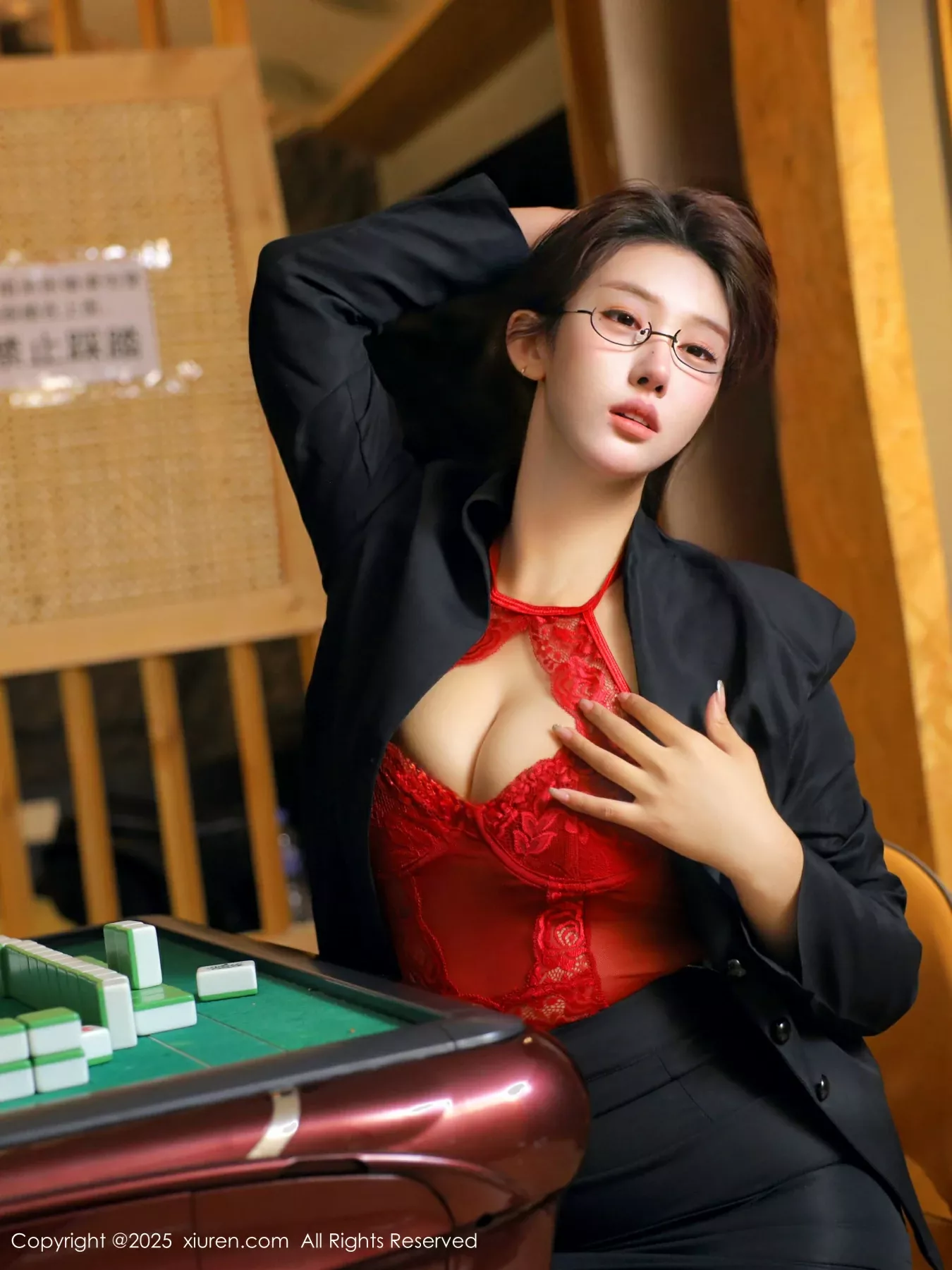 Xgyw.Org_[XiuRen秀人网]No.10614_模特金允希Yuki性感红色情趣内衣配黑丝吊袜秀完美身材诱惑写真82P