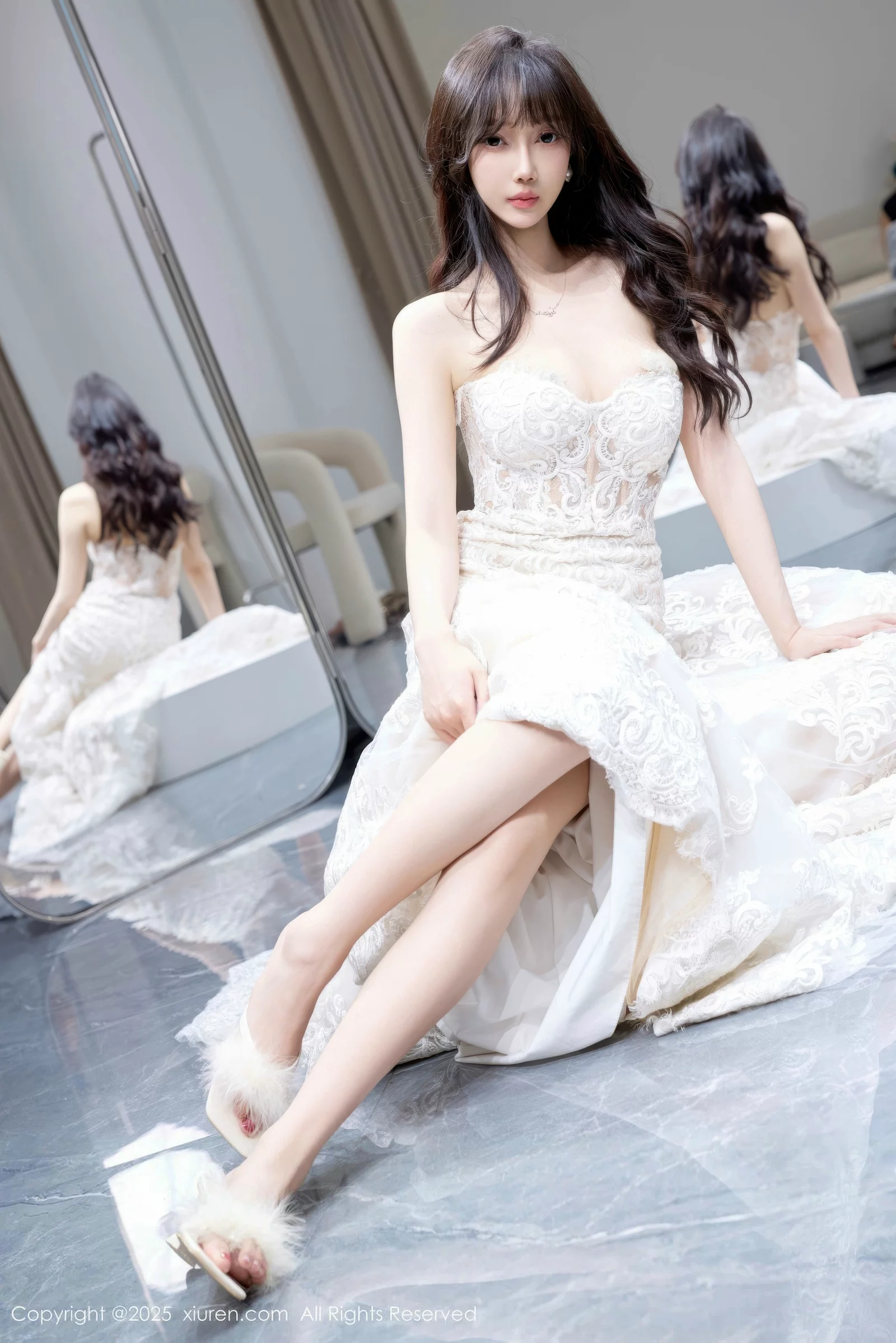 Xgyw.Org_[XiuRen秀人网]No.10663_模特玥儿玥er私房性感白色婚纱礼裙秀完美身材迷人诱惑写真58P