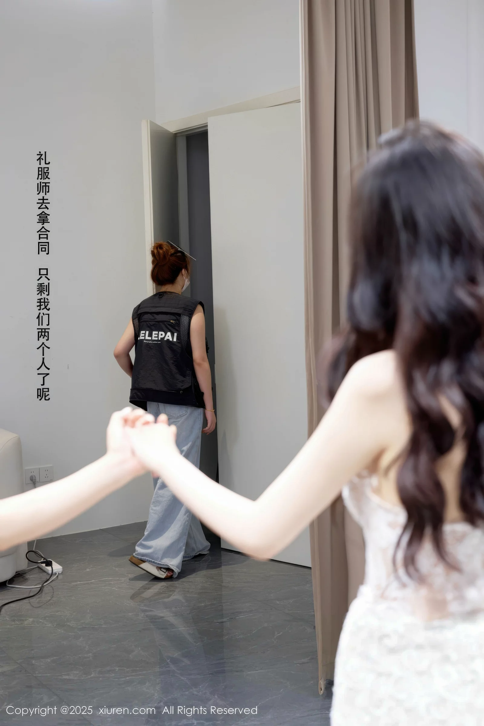 Xgyw.Org_[XiuRen秀人网]No.10663_模特玥儿玥er私房性感白色婚纱礼裙秀完美身材迷人诱惑写真58P