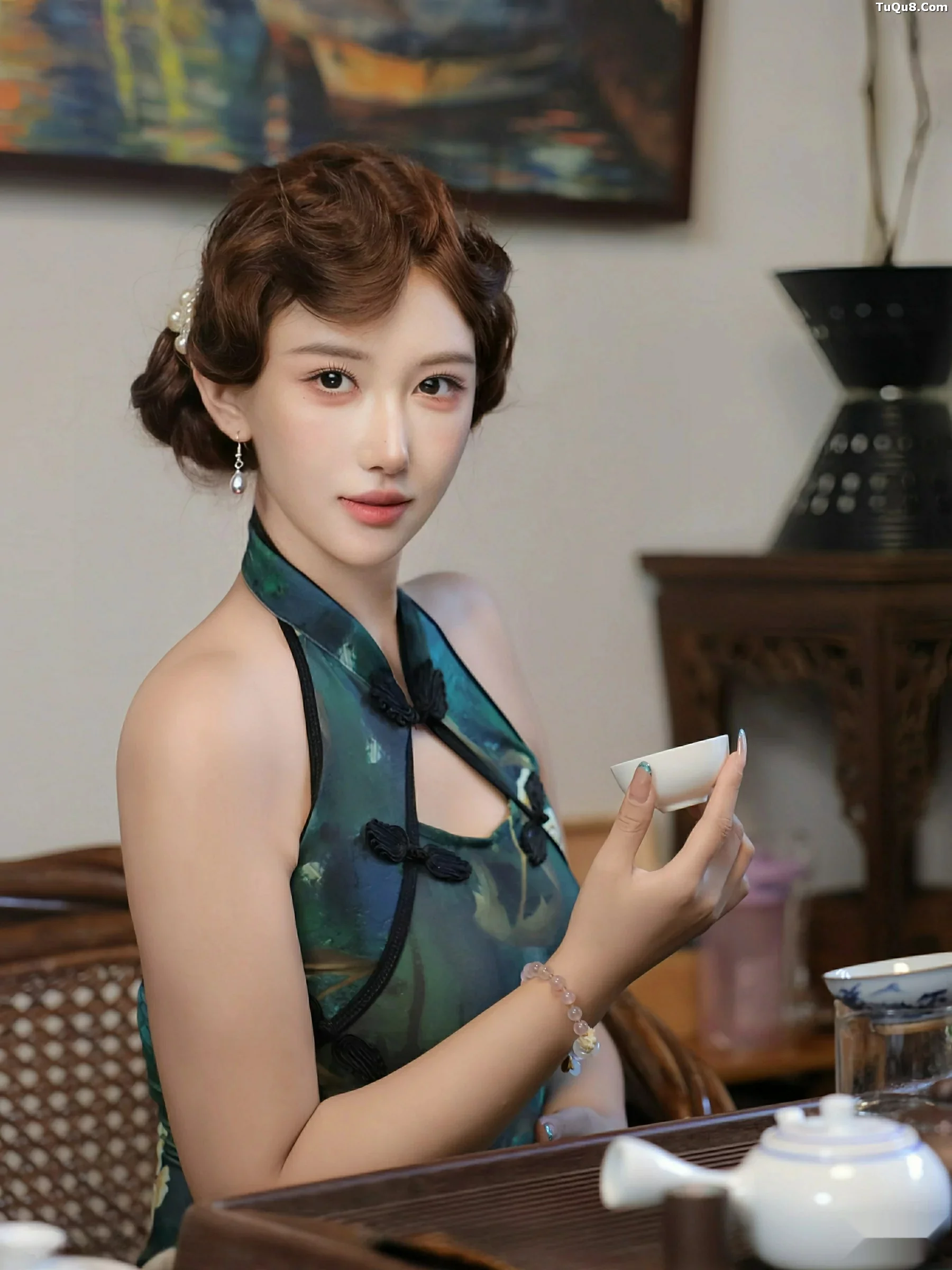 Xgyw.Org_[XiuRen秀人网]No.10815_模特金允希Yuki性感绿色旗袍配超薄肉丝秀丰腴身材迷人诱惑写真78P