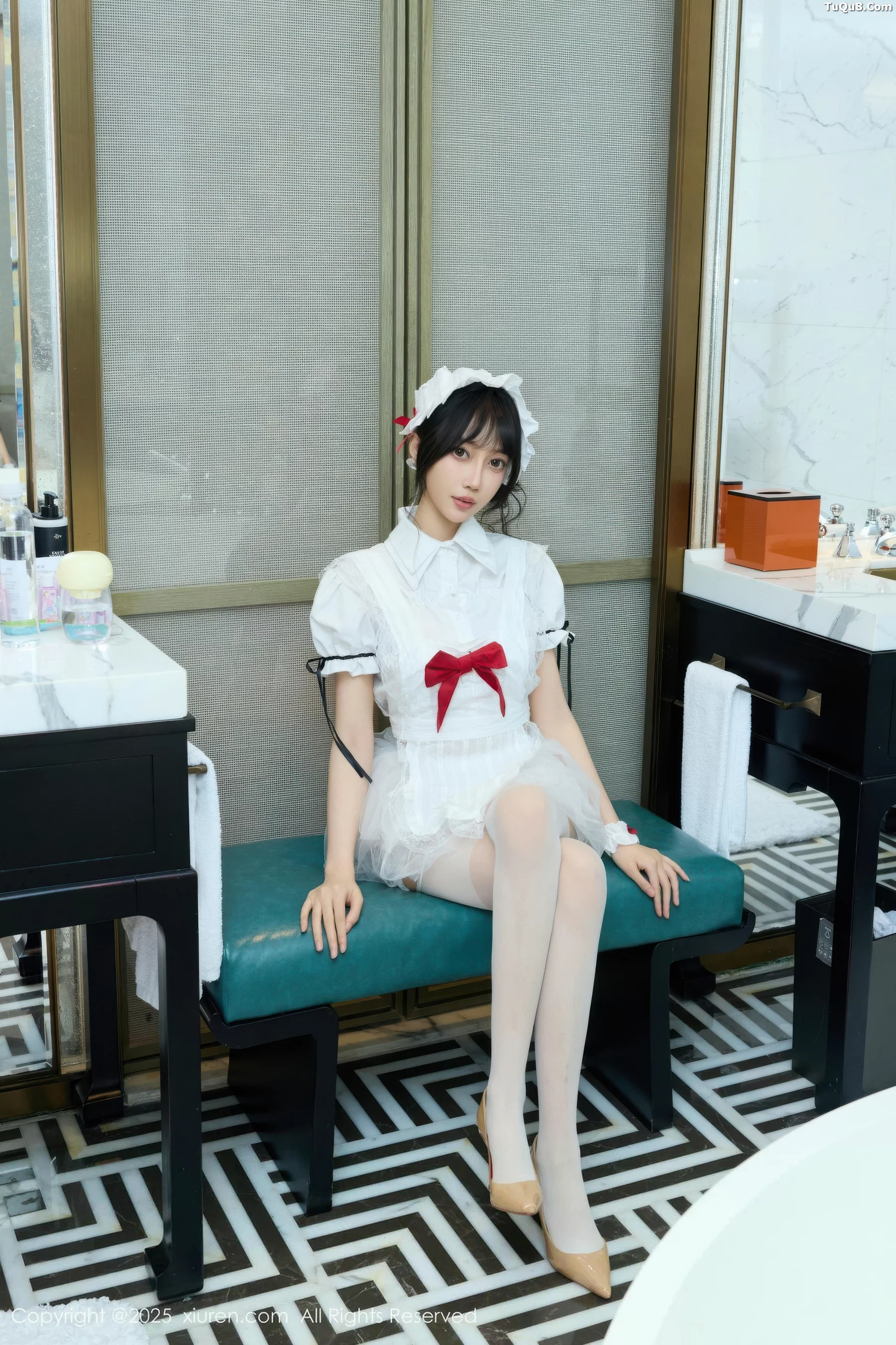 Xgyw.Org_[XiuRen秀人网]No.10827_模特玥儿玥er性感萝莉女仆装配白丝吊袜秀完美身材迷人诱惑写真64P