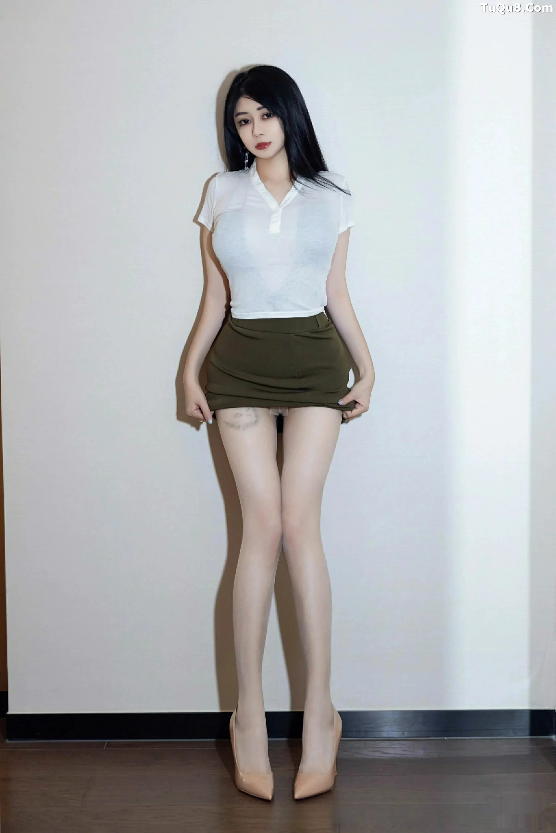 Xgyw.Org_[HuaYang花漾]Vol.647_模特凯竹Quinn性感白T露金属内衣配原色丝袜秀丰腴身材诱惑写真54P