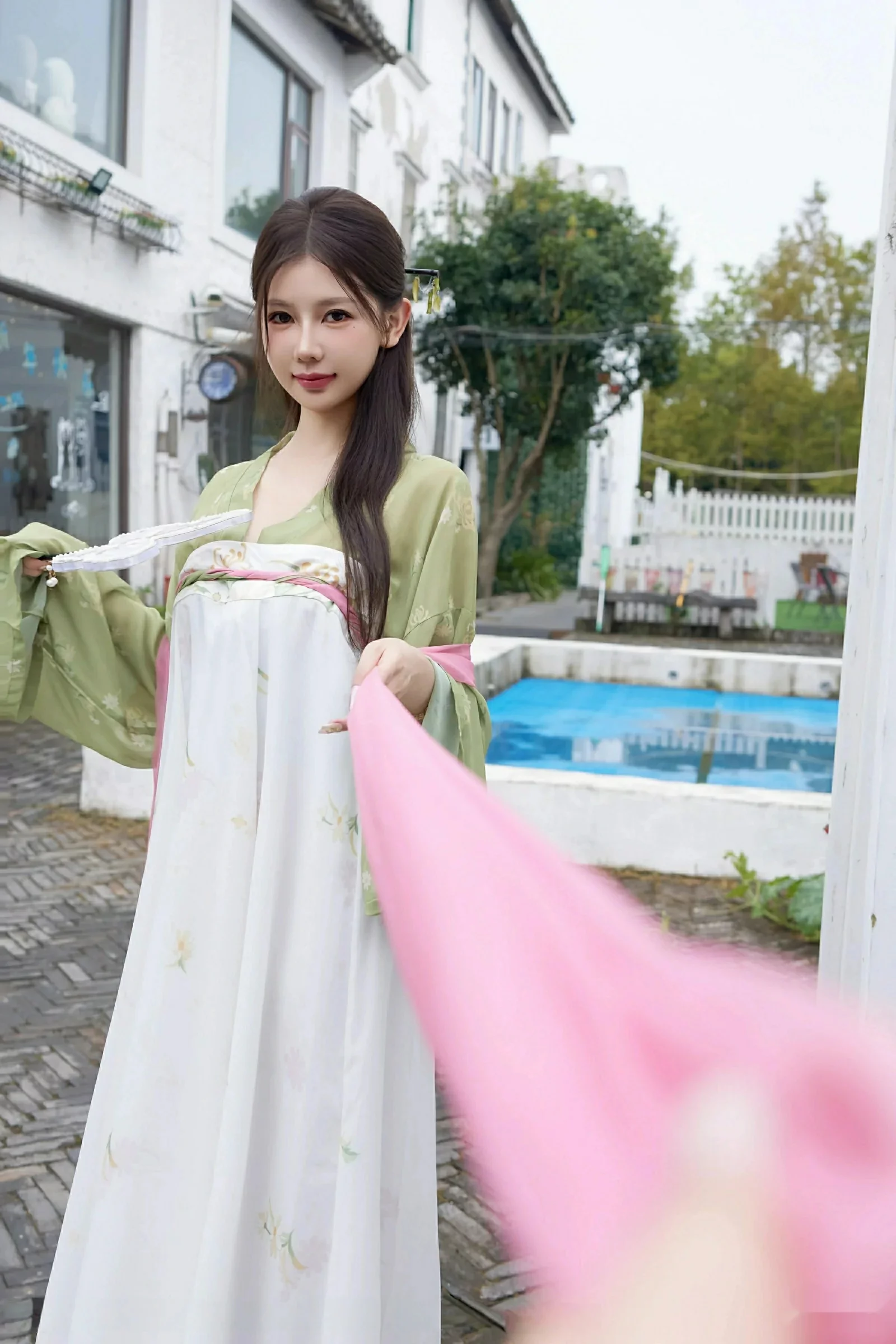 Xgyw.Org_[XiuRen秀人网]No.10834_模特尹甜甜sunny性感薄纱汉服装扮配超薄肉丝秀完美身材诱惑写真83P