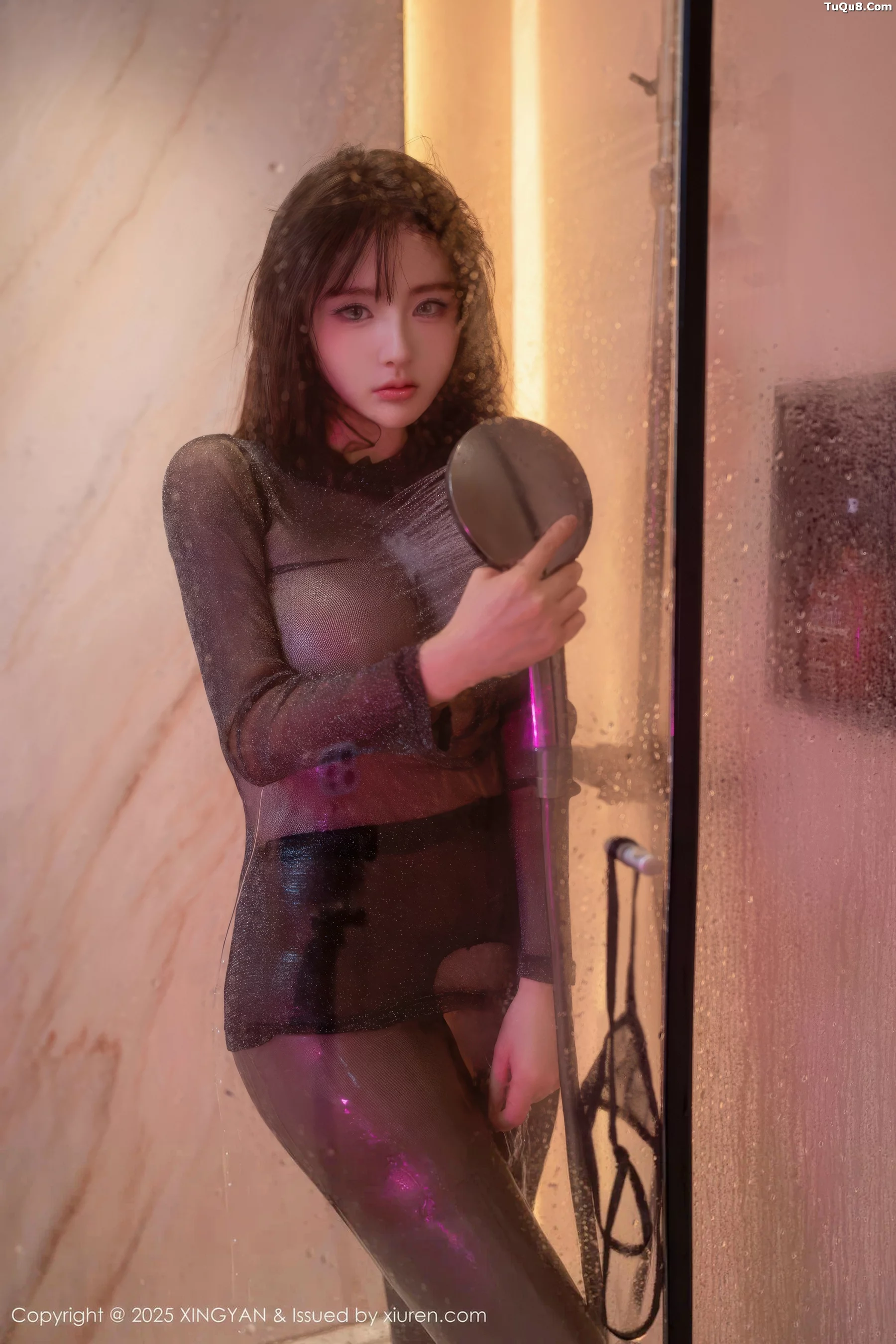 Xgyw.Org_[XINGYAN星颜社]VOL.424_模特沈南汐RuRu粉色连衣短裙+黑色薄纱服饰秀美腿诱惑写真71P