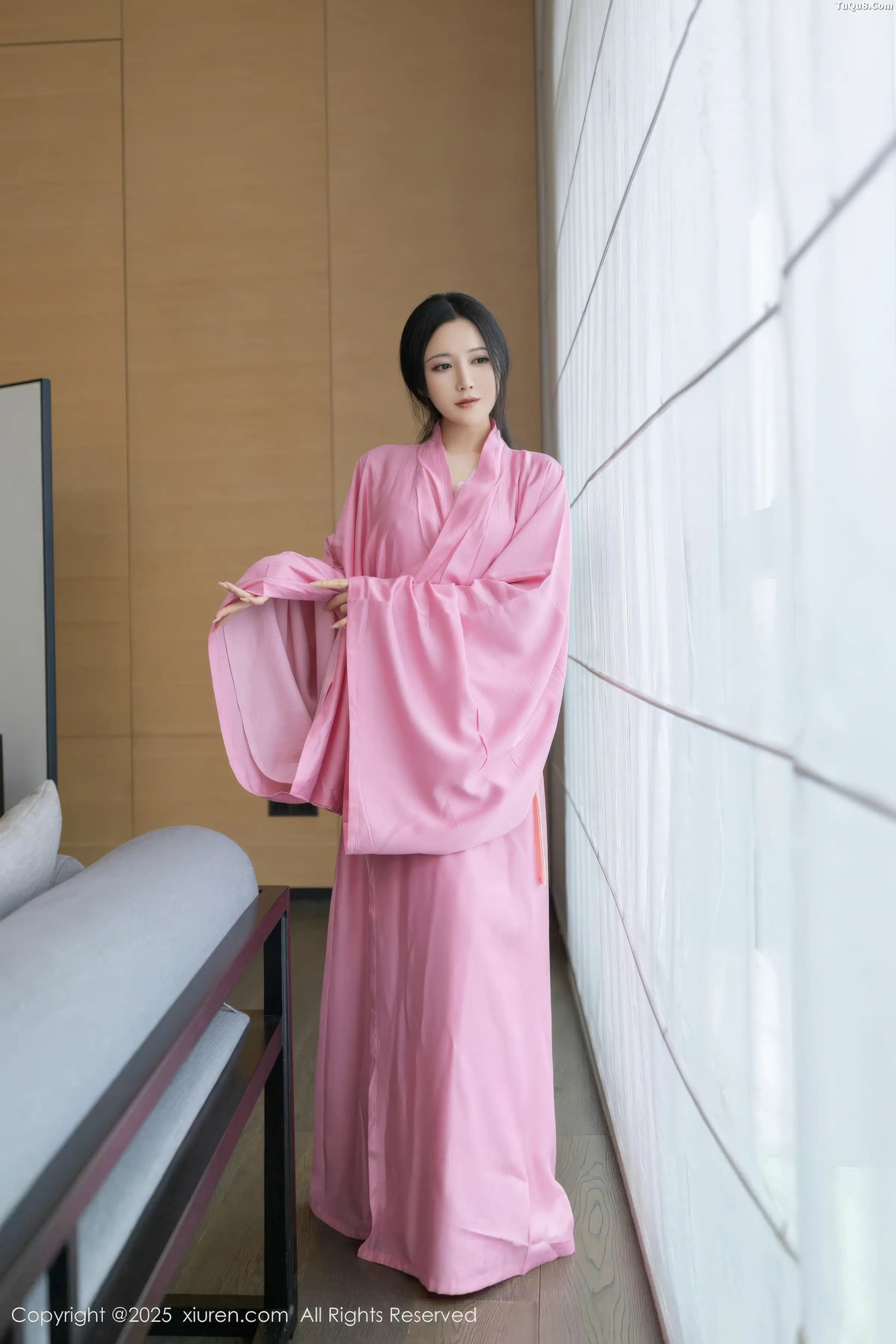 Xgyw.Org_[XiuRen秀人网]No.11049_模特鱼子酱Fish性感粉色月影纱配超薄肉丝秀曼妙身姿诱惑写真82P