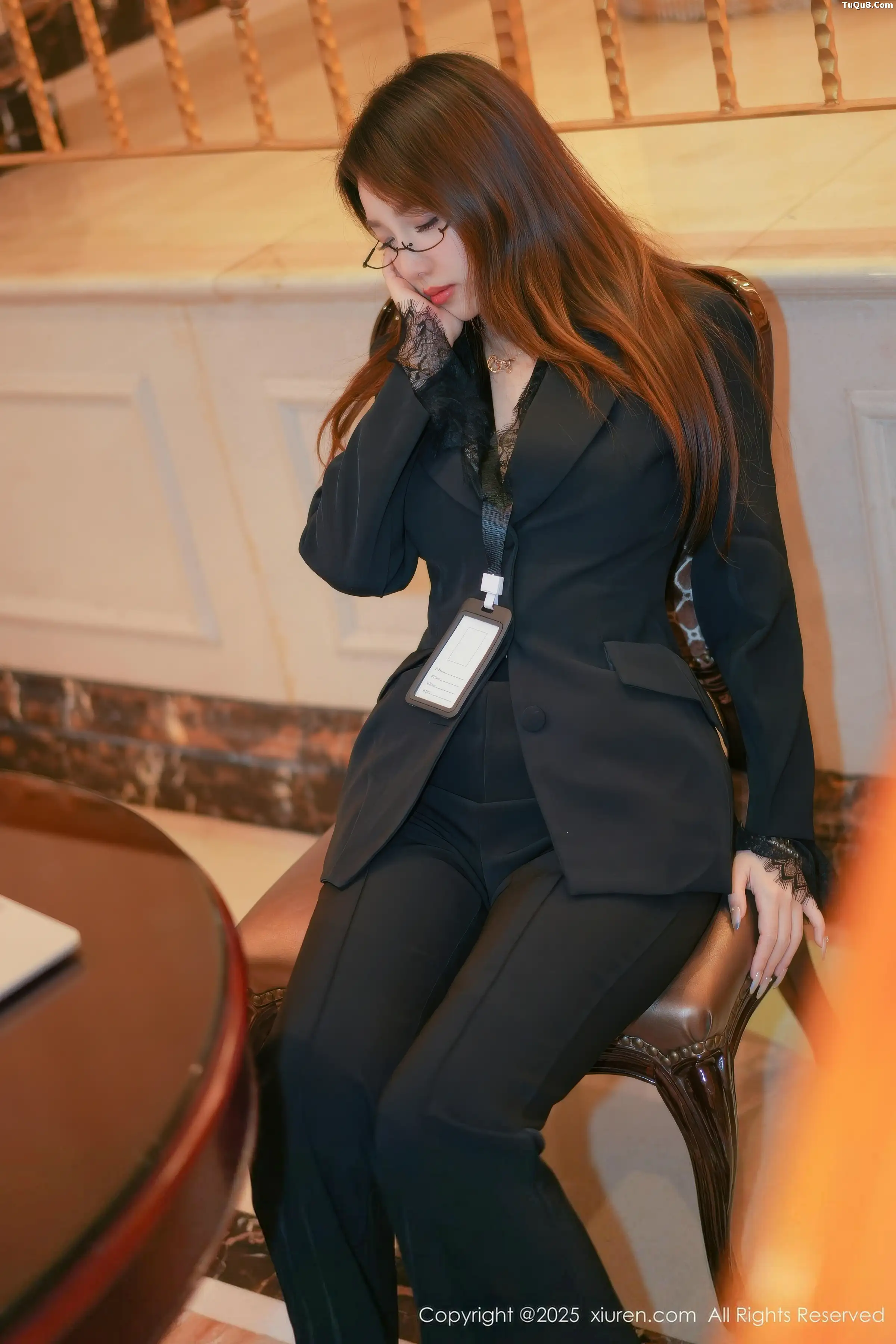 Xgyw.Org_[XiuRen秀人网]No.11007_模特Twins-夭夭性感西服露豹纹内衣配闪亮黑丝秀曼妙身姿诱惑写真82P