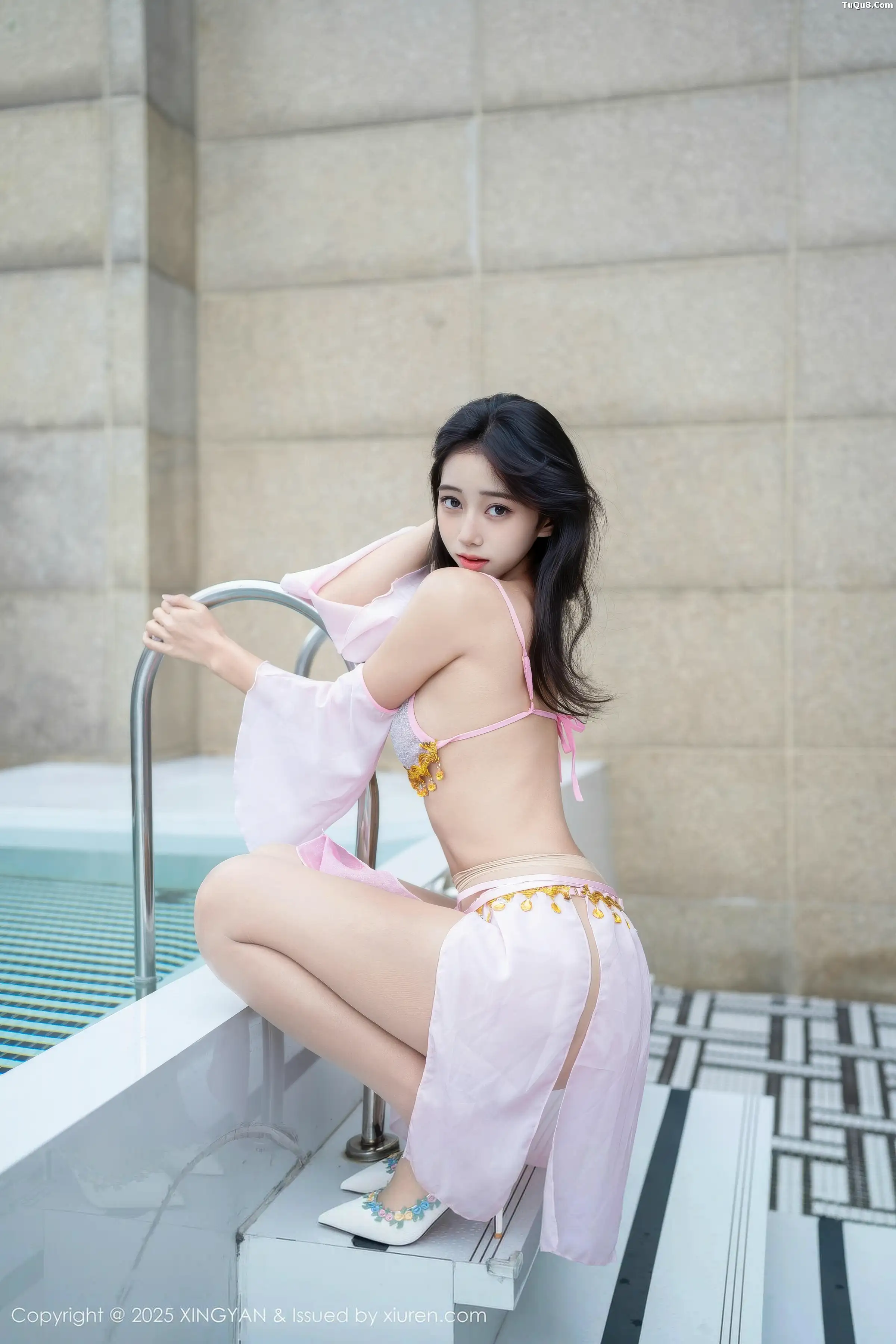 Xgyw.Org_[XINGYAN星颜社]VOL.430_模特时安安泳池性感紫色泳衣配超薄肉丝秀柔美身姿诱惑写真81P