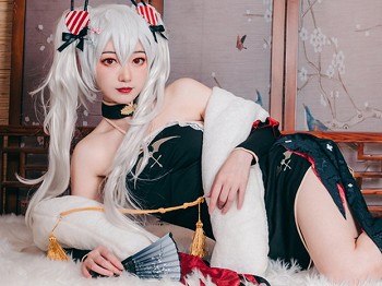 Coser美女桃墨吸血鬼旗袍主题私房性感黑色超短旗袍秀白嫩肌肤迷人诱惑写真40P
