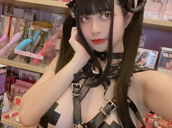 网络美女Hieey