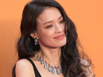 舒淇的皱纹和刘亦菲的壮让人看到了大美人的清醒